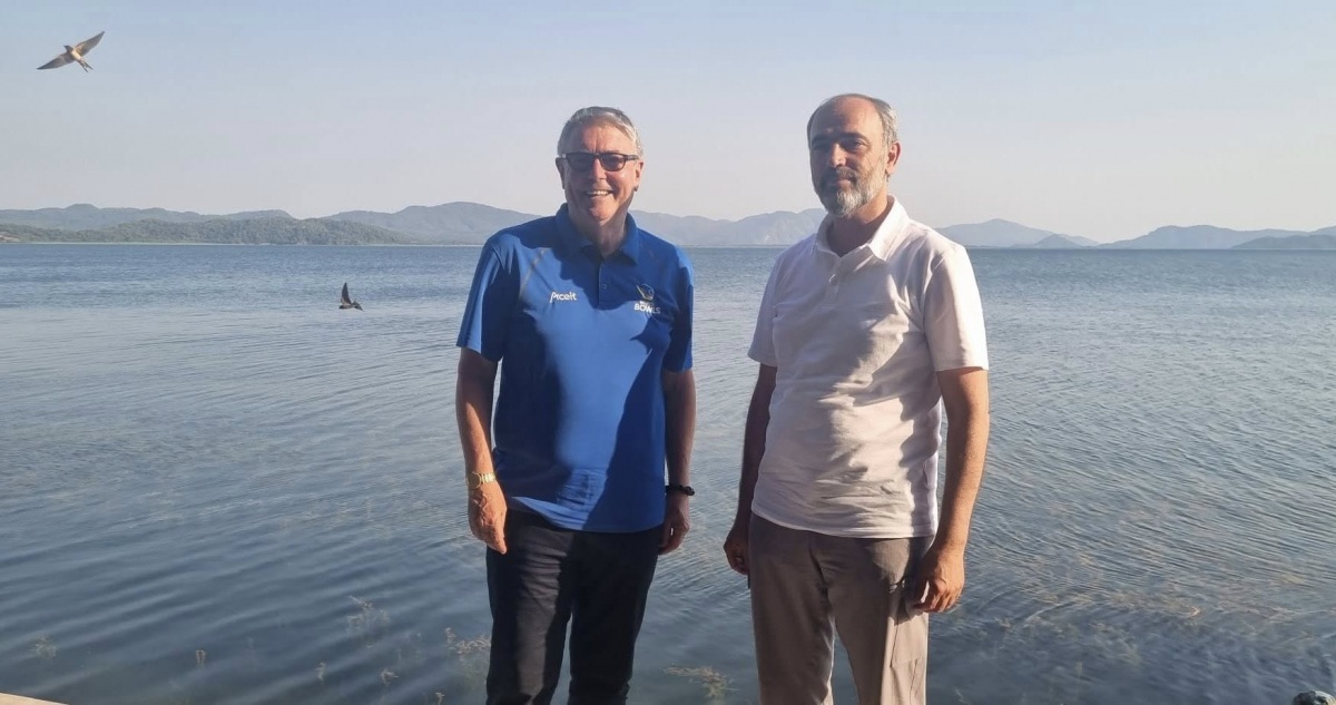 Fruitful Meeting with World Bowls President